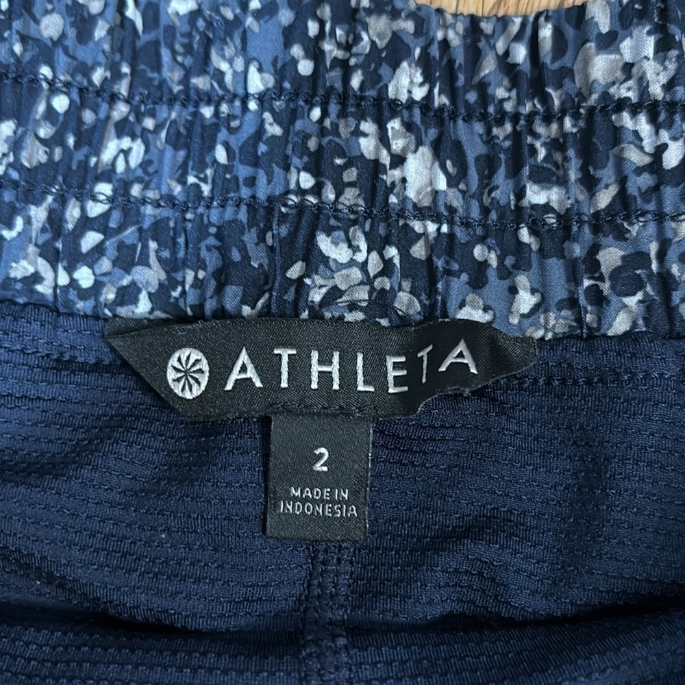 Athleta Patterned Athletic Skirt - image 3
